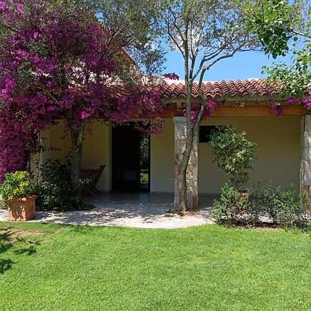 Su Suberju Hotel San Teodoro  Exterior foto